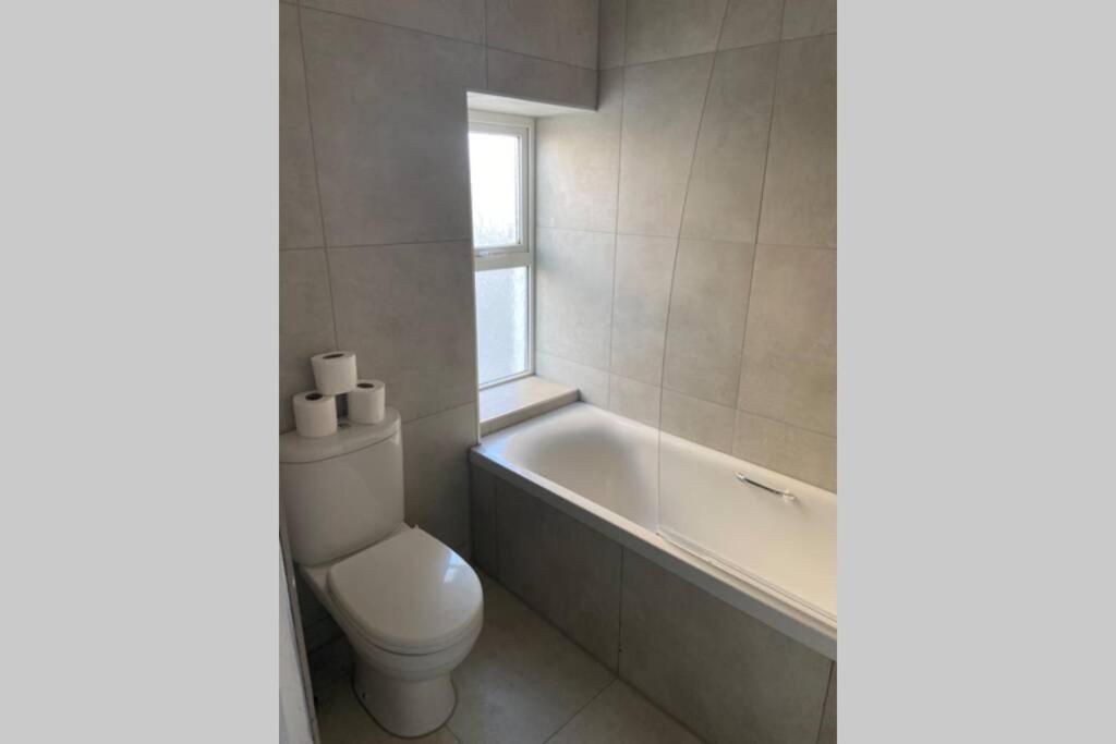 Beachside In The Centre Of Town Apartment New Quay